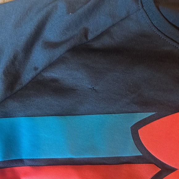 Under Armour performance top - Picture 3 of 6